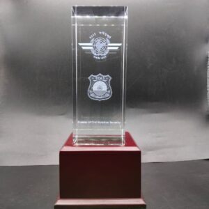 Crystal Trophy With Wooden Base LED 001